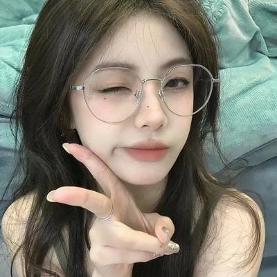 蕾哈娜内衣秀2